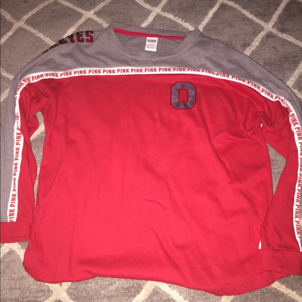 Ohio State sweatshirt.